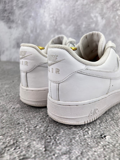 Nike Air Force 1 Low Triple White - buty sportowe, widok z tyłu