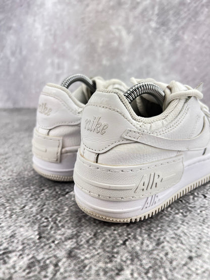 Nike Air Force 1 Shadow Triple White - buty sportowe, widok z tyłu