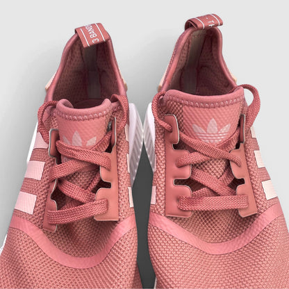 Adidas NMD R1 — buty sportowe damskie w bardzo dobrym stanie rozmiar 42 2/3, język buta