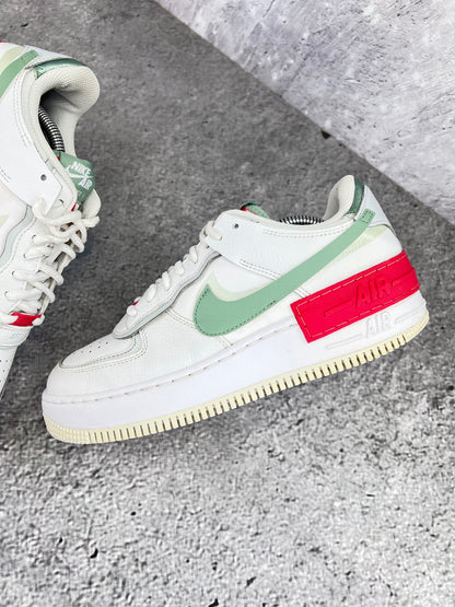 Nike Air Force 1 Low Seafoam - buty sportowe, zewnętrzny panel lewego buta
