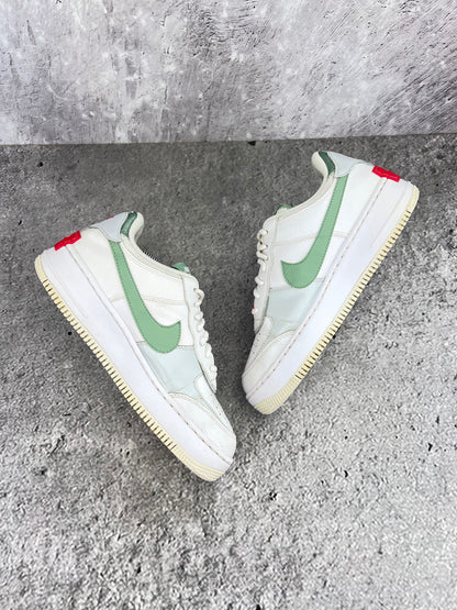 Nike Air Force 1 Low Seafoam - buty sportowe, widok z góry na wewnętrzną stronę butów