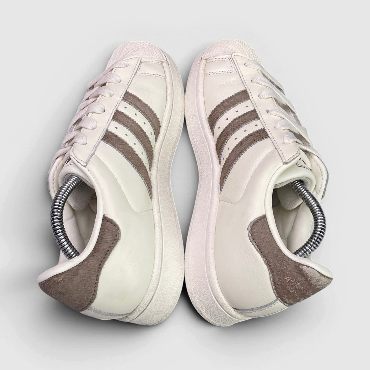 Adidas Superstar II — buty sportowe damskie w bardzo dobrym stanie rozmiar 38 2/3, widok z góry
