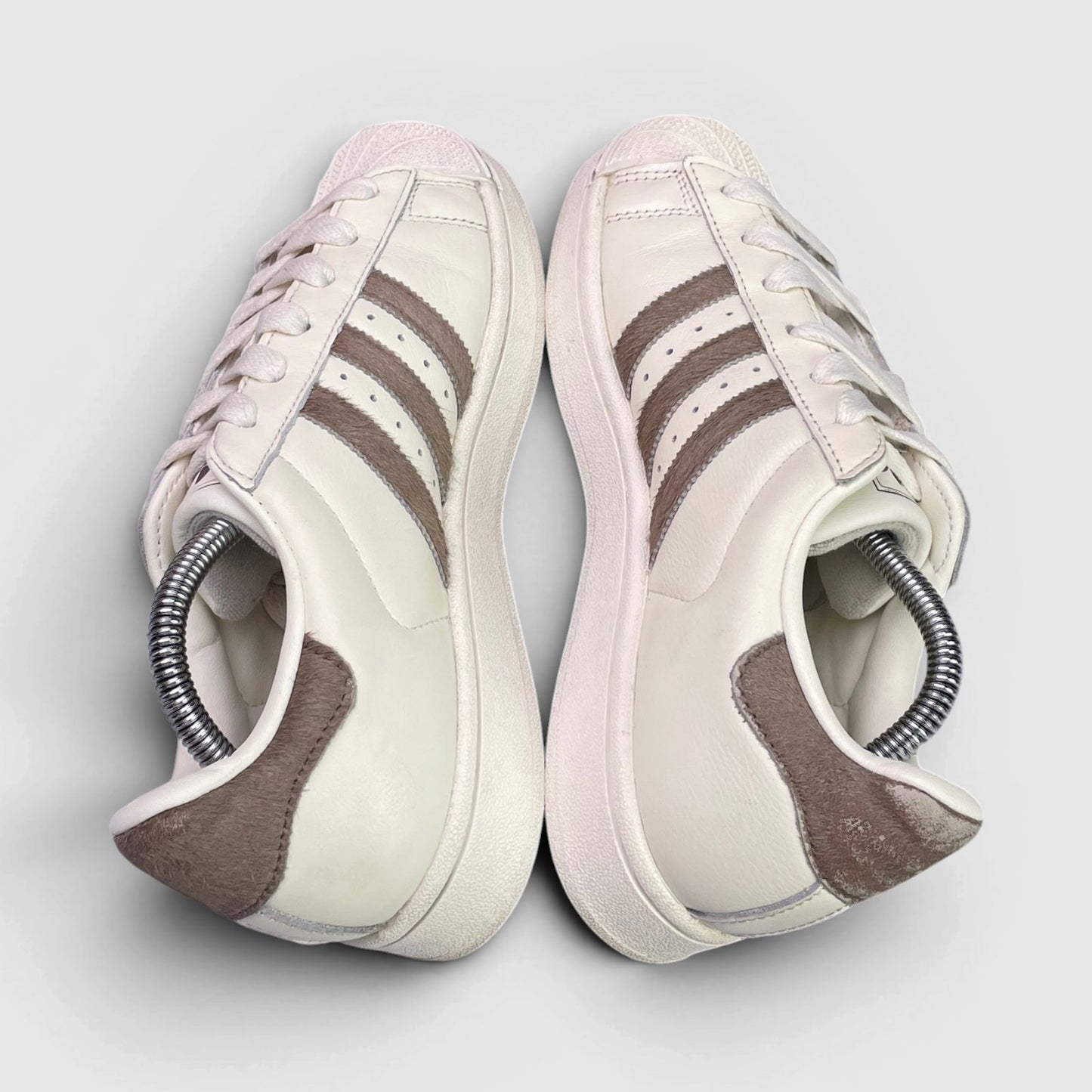 Adidas Superstar II — buty sportowe damskie w bardzo dobrym stanie rozmiar 38 2/3, widok z góry