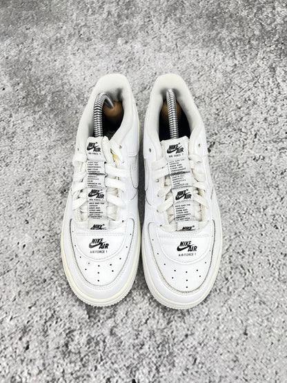 Nike Air Force 1 LV8 3 Multiple Logos - buty sportowe, widok z góry