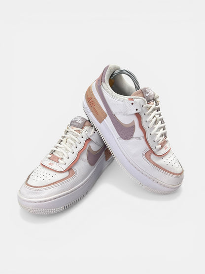 Nike Air Force 1 Shadow Amethyst Ash - buty sportowe, boczny profil