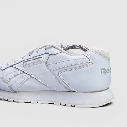 Reebok Glide — buty sportowe męskie w bardzo dobrym stanie rozmiar 44, boczny profil, prawa strona