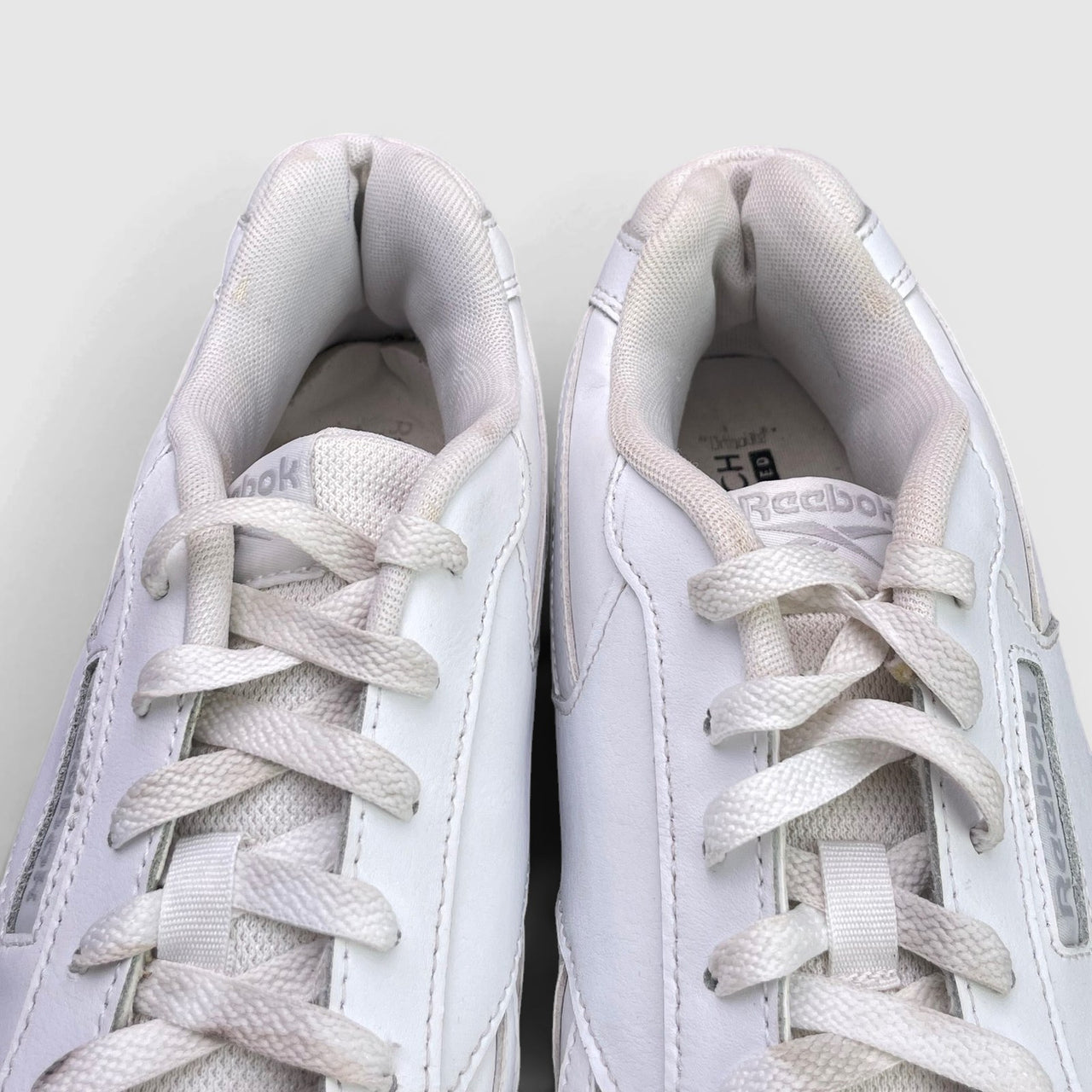 Reebok Glide — buty sportowe męskie w bardzo dobrym stanie rozmiar 44, widok z góry