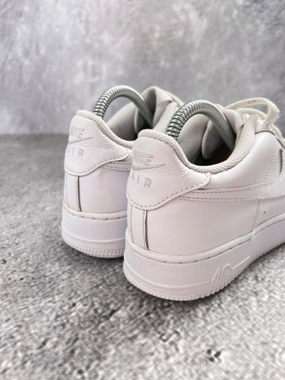 Nike Air Force 1 Low Triple White - buty sportowe, widok z góry