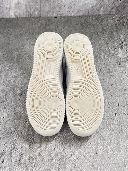 Nike Air Force 1 Low Triple White - buty sportowe, widok z tyłu