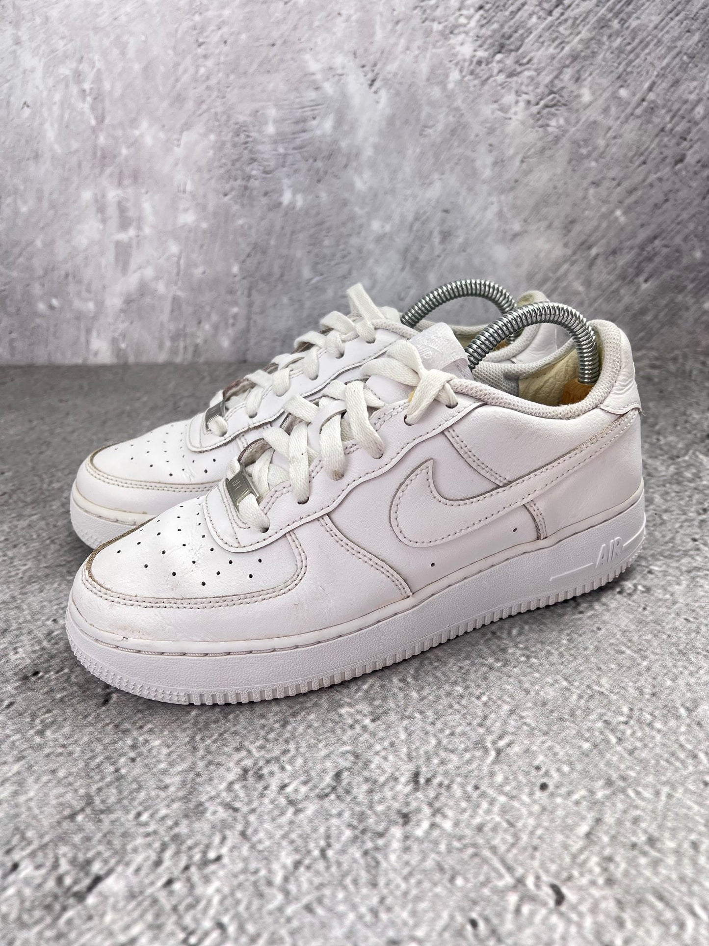 Nike Air Force 1 Low Triple White - buty sportowe, opcjonalne zdjęcie 1