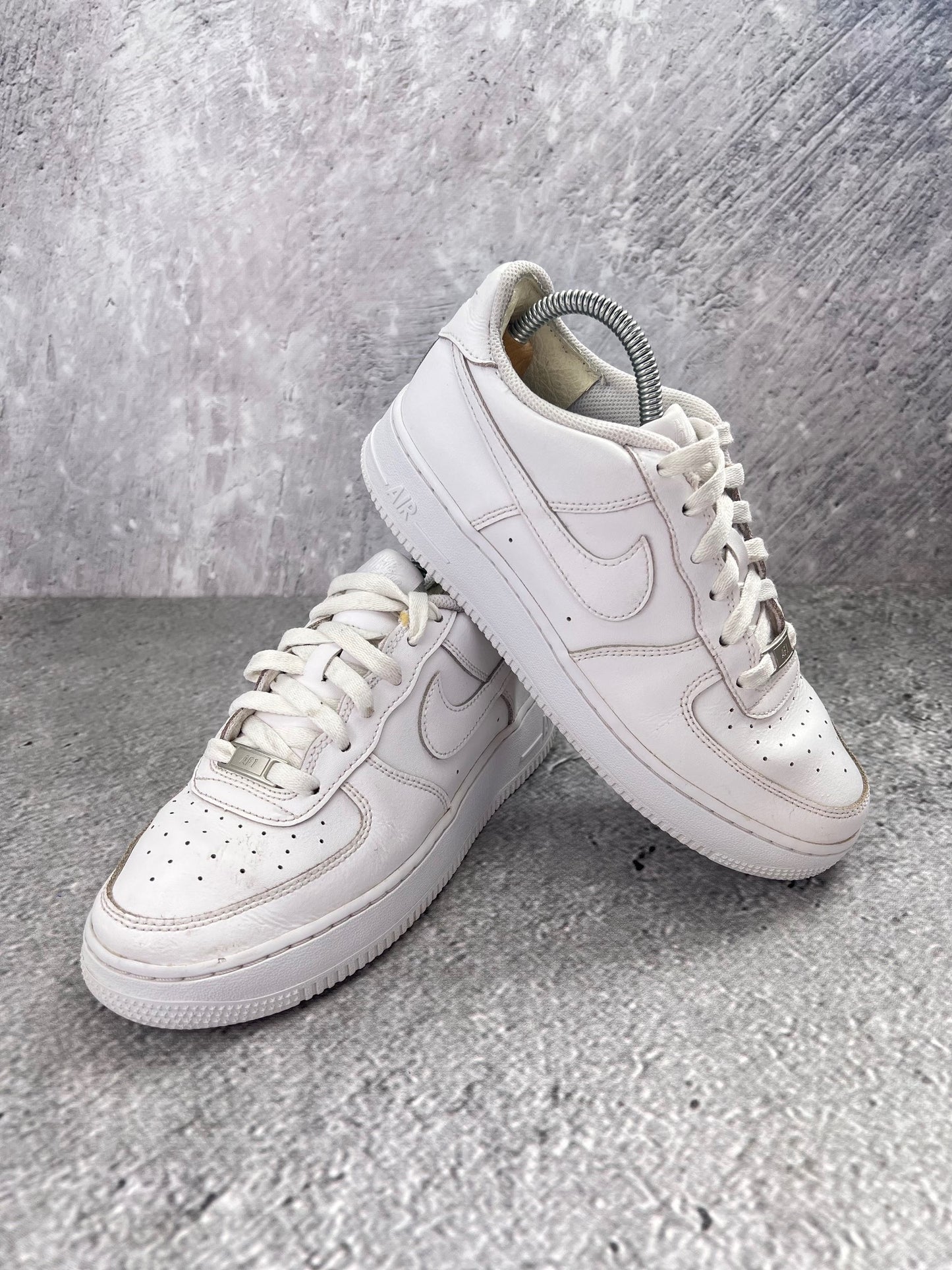 Nike Air Force 1 Low Triple White - buty sportowe, opcjonalne zdjęcie 2