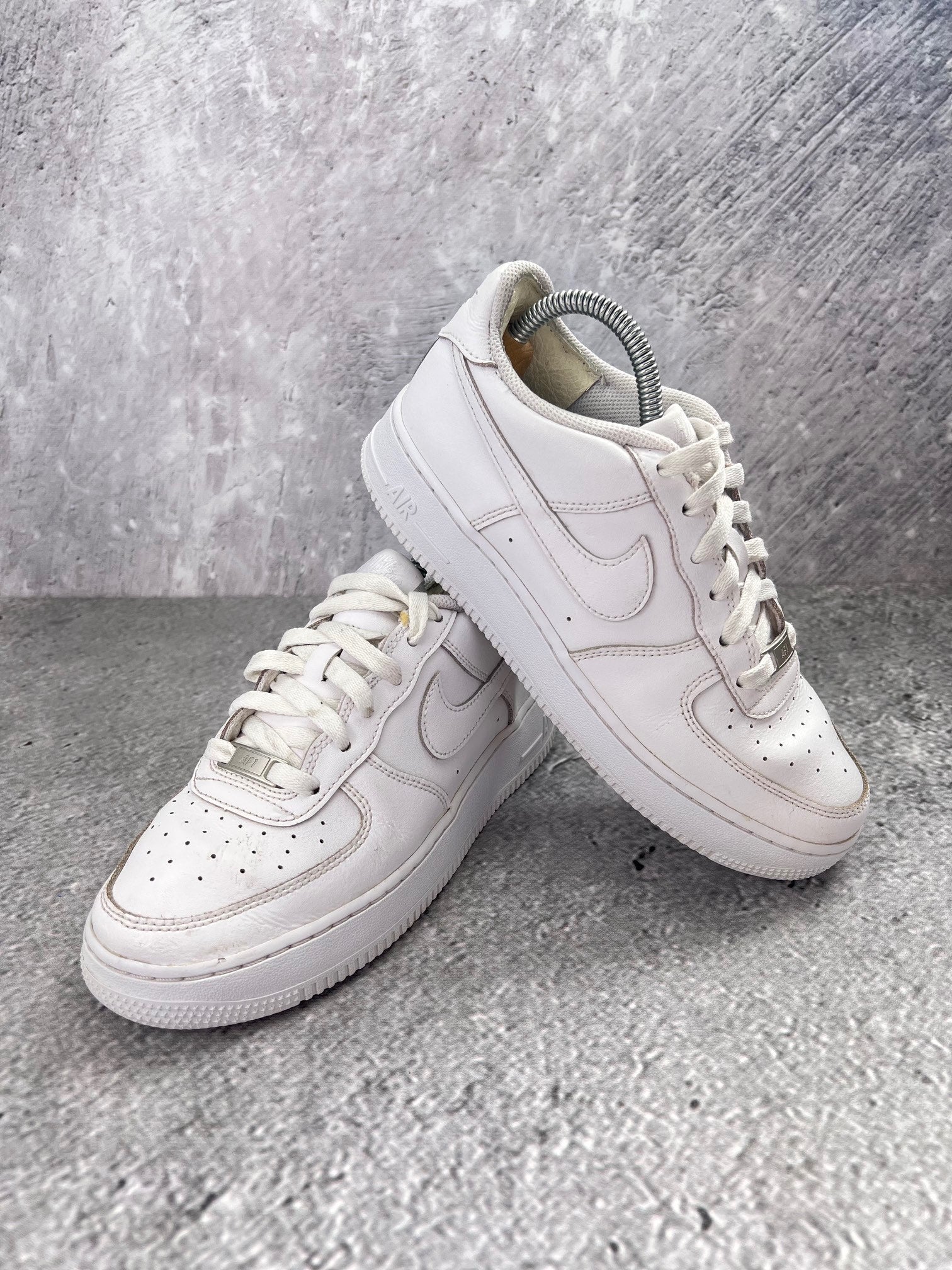 Nike Air Force 1 Low Triple White - buty sportowe, opcjonalne zdjęcie 2