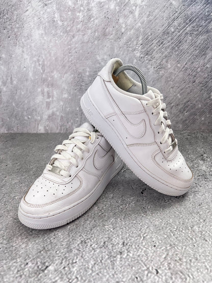 Nike Air Force 1 Low Triple White - buty sportowe, opcjonalne zdjęcie 2