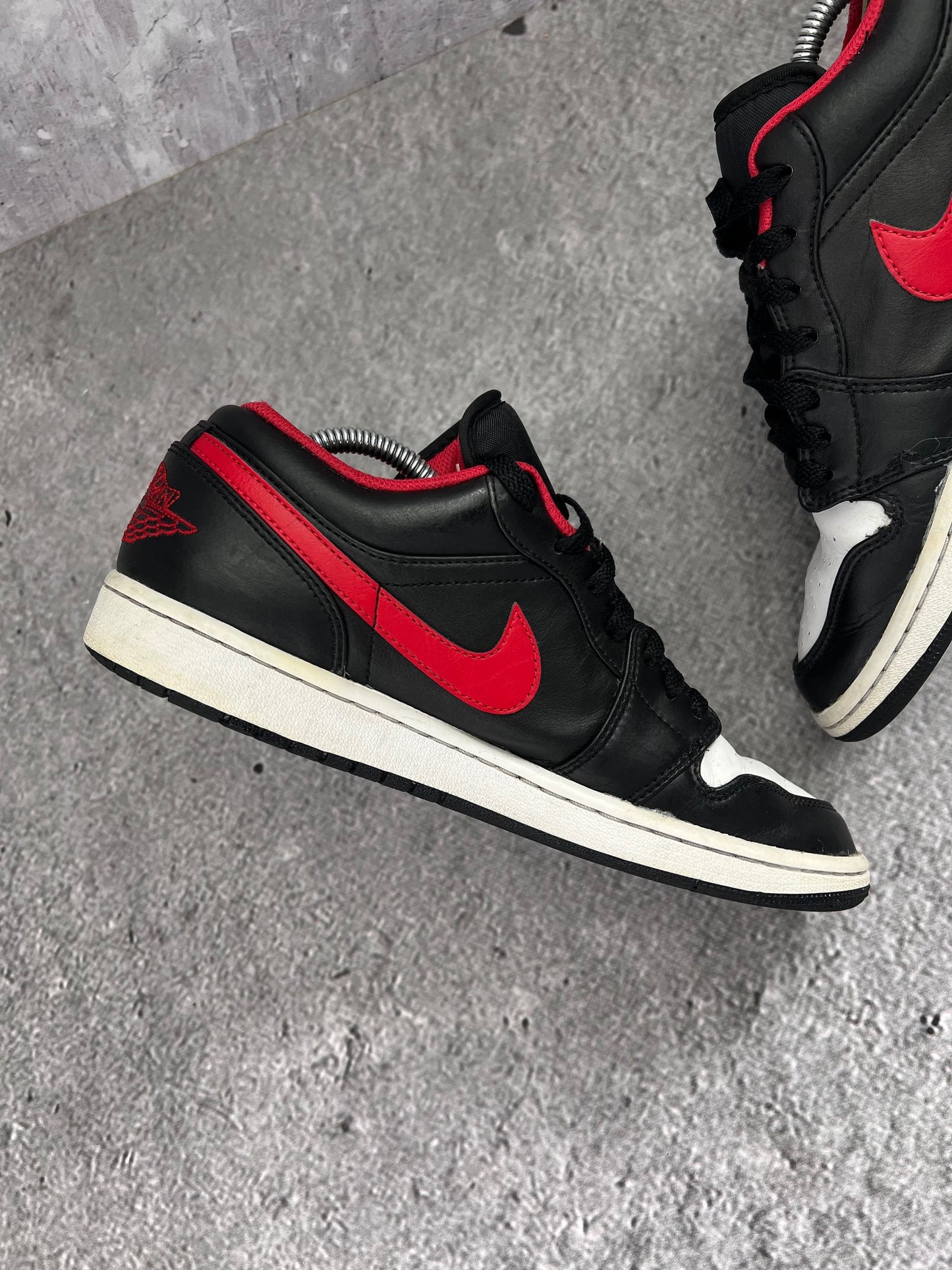 Jordan Air Jordan 1 Low White Toe - buty sportowe, wewnętrzny panel lewego buta