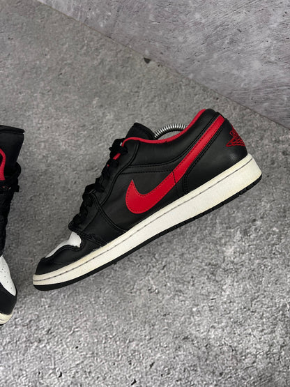 Jordan Air Jordan 1 Low White Toe - buty sportowe, wewnętrzny panel prawego buta
