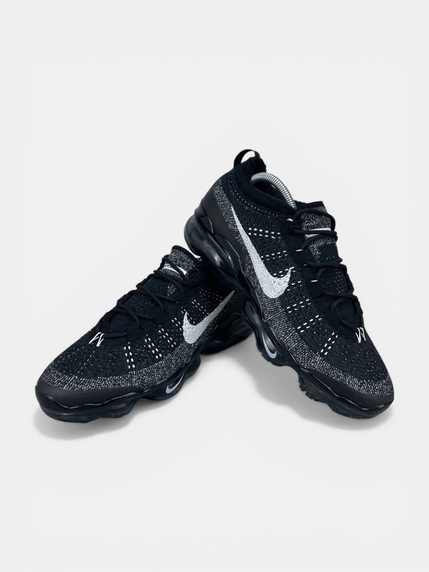 Nike Air VaporMax 2023 Flyknit Oreo - buty sportowe, boczny profil