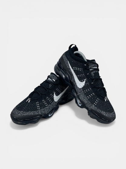 Nike Air VaporMax 2023 Flyknit Oreo - buty sportowe, boczny profil