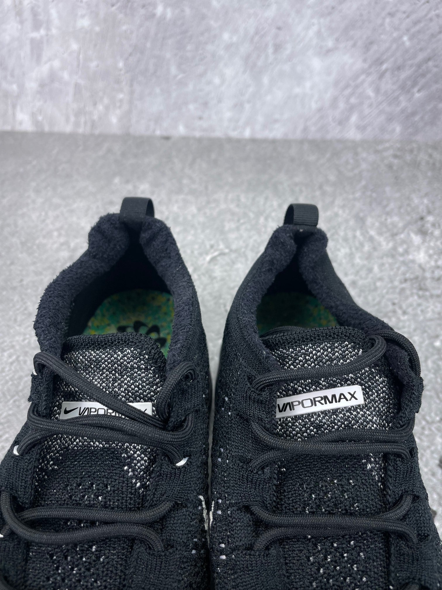 Nike Air VaporMax 2023 Flyknit Oreo - buty sportowe, zapiętki butów
