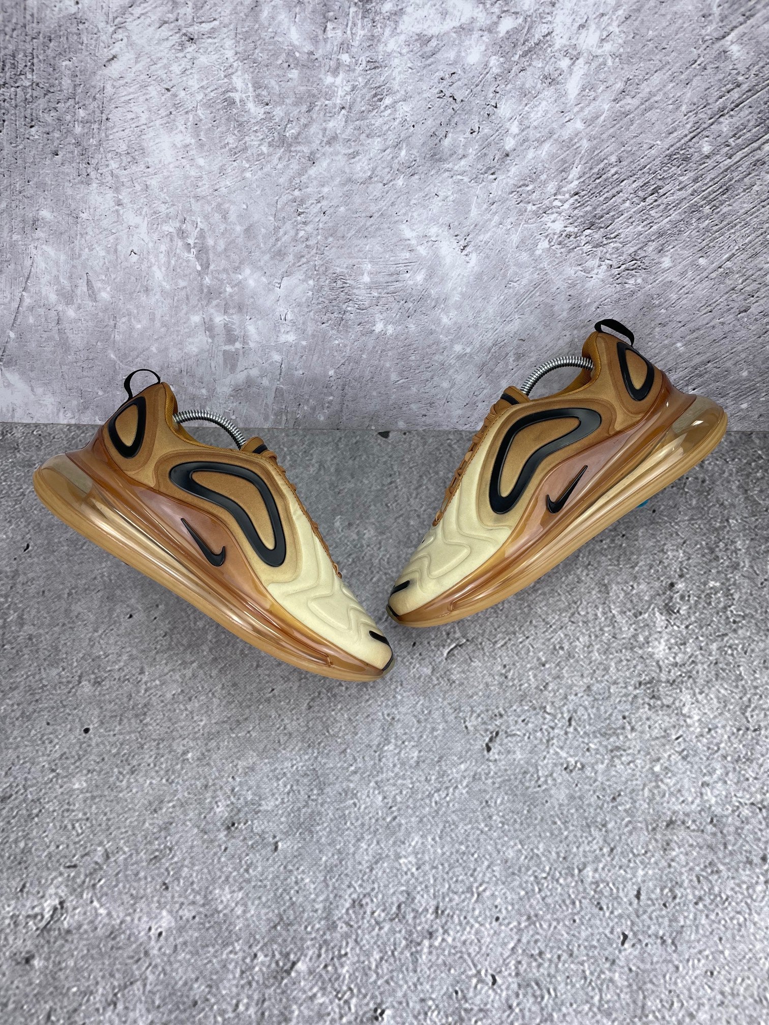 Nike Air Max 720 rozmiar 43