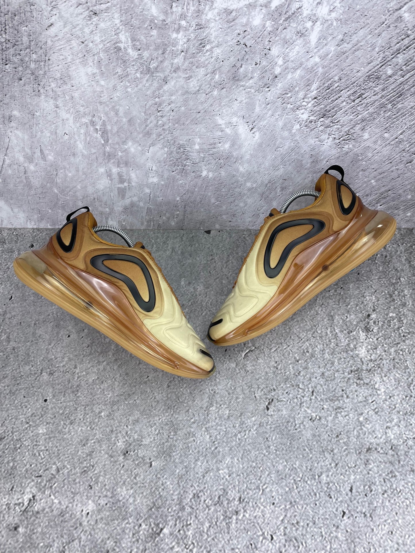 Nike Air Max 720 rozmiar 43