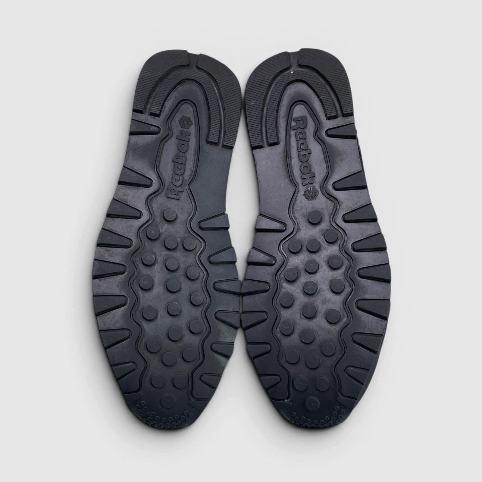 Reebok Glide — buty sportowe męskie w bardzo dobrym stanie rozmiar 42, podeszwa