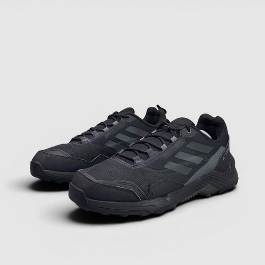 Adidas Terrex Swift Solo 2 — buty sportowe męskie w bardzo dobrym stanie rozmiar 44 2/3, para butów
