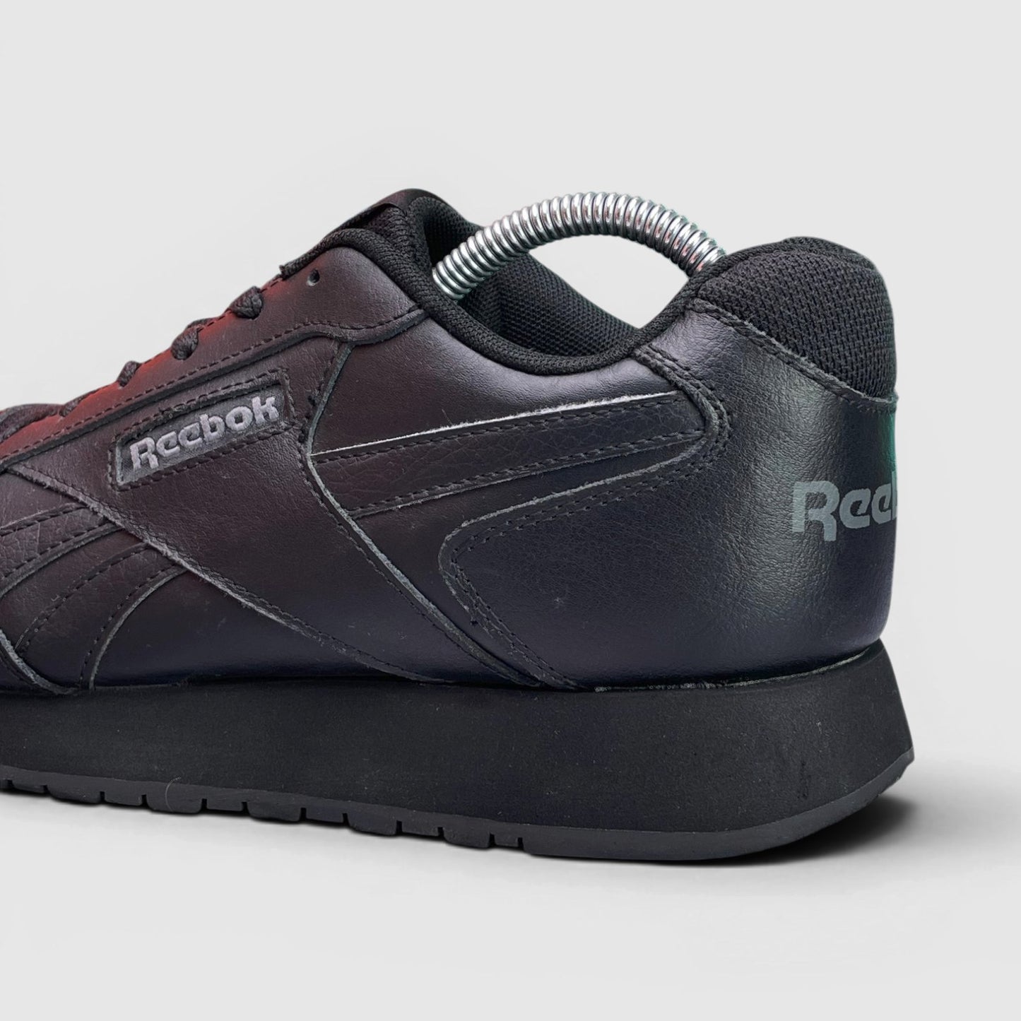 Reebok Glide — buty sportowe męskie w bardzo dobrym stanie rozmiar 42, zapiętek