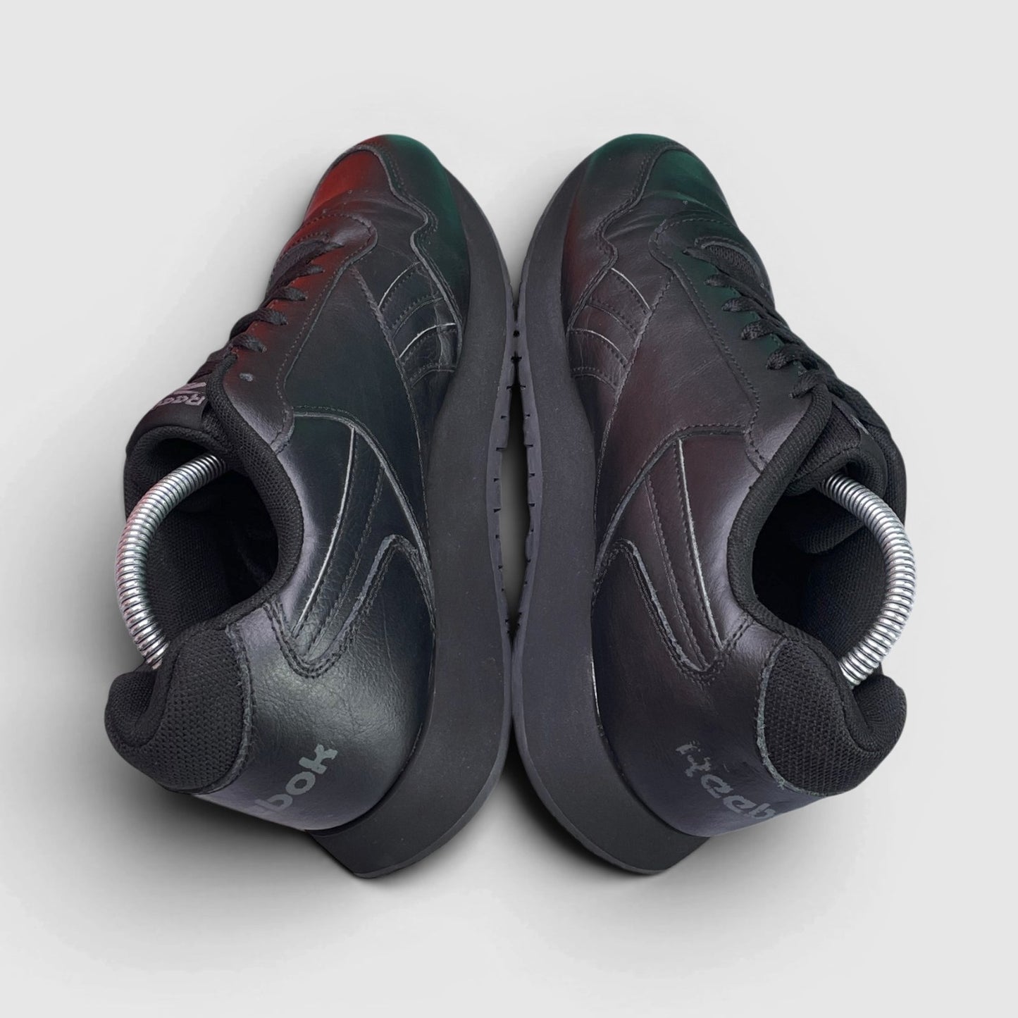 Reebok Glide — buty sportowe męskie w bardzo dobrym stanie rozmiar 42, widok z góry
