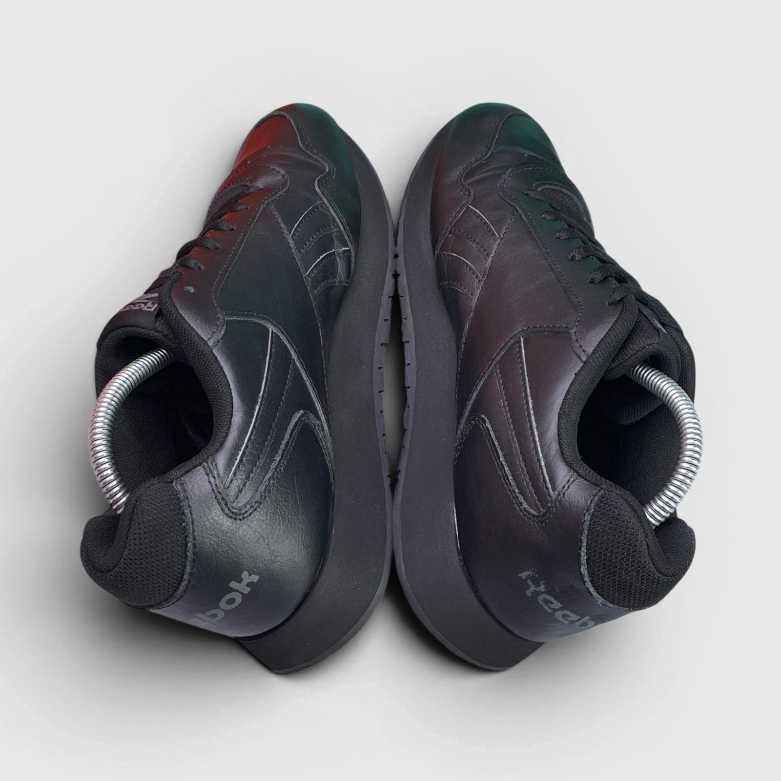 Reebok Glide — buty sportowe męskie w bardzo dobrym stanie rozmiar 42, widok z góry
