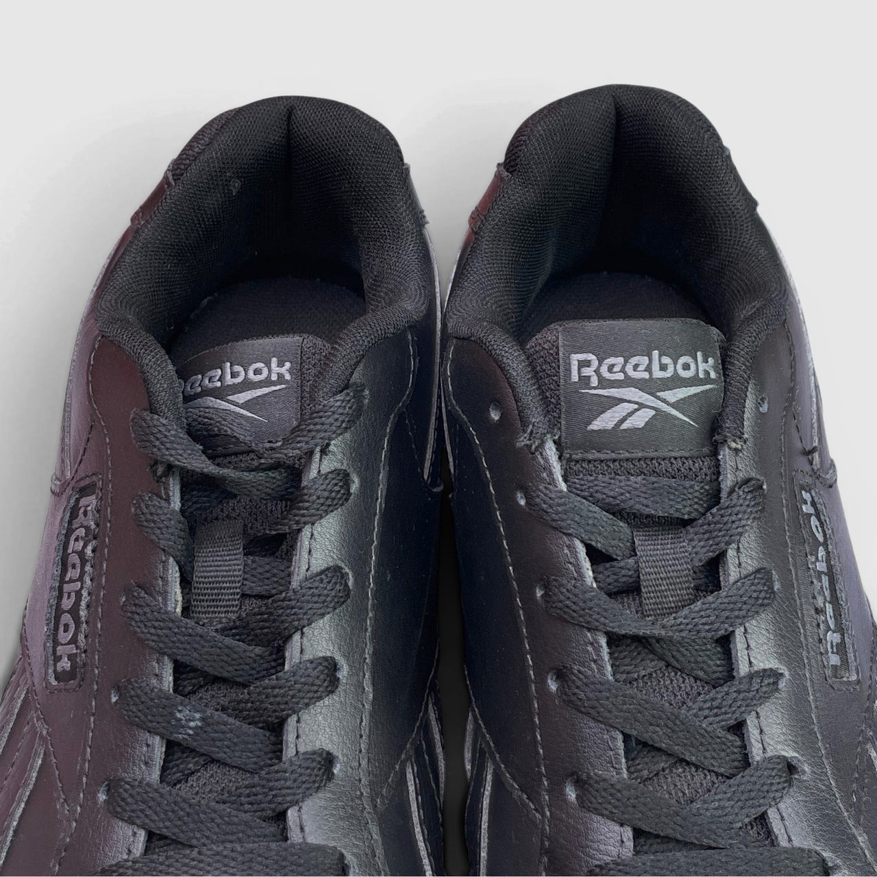 Reebok Glide — buty sportowe męskie w bardzo dobrym stanie rozmiar 42, język buta