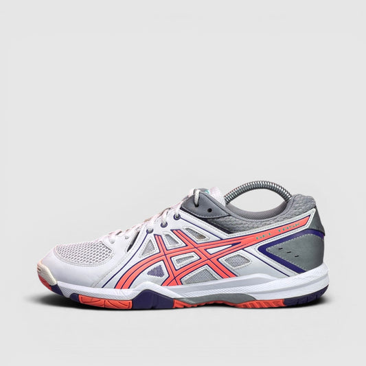 Asics Gel-Task — buty sportowe damskie w bardzo dobrym stanie rozmiar 41.5, boczny profil, lewa strona