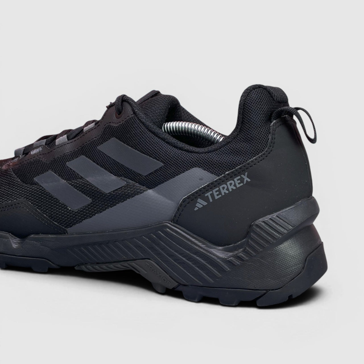 Adidas Terrex Swift Solo 2 — buty sportowe męskie w bardzo dobrym stanie rozmiar 44 2/3, detal
