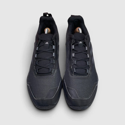 Adidas Terrex Swift Solo 2 — buty sportowe męskie w bardzo dobrym stanie rozmiar 44 2/3, widok z góry