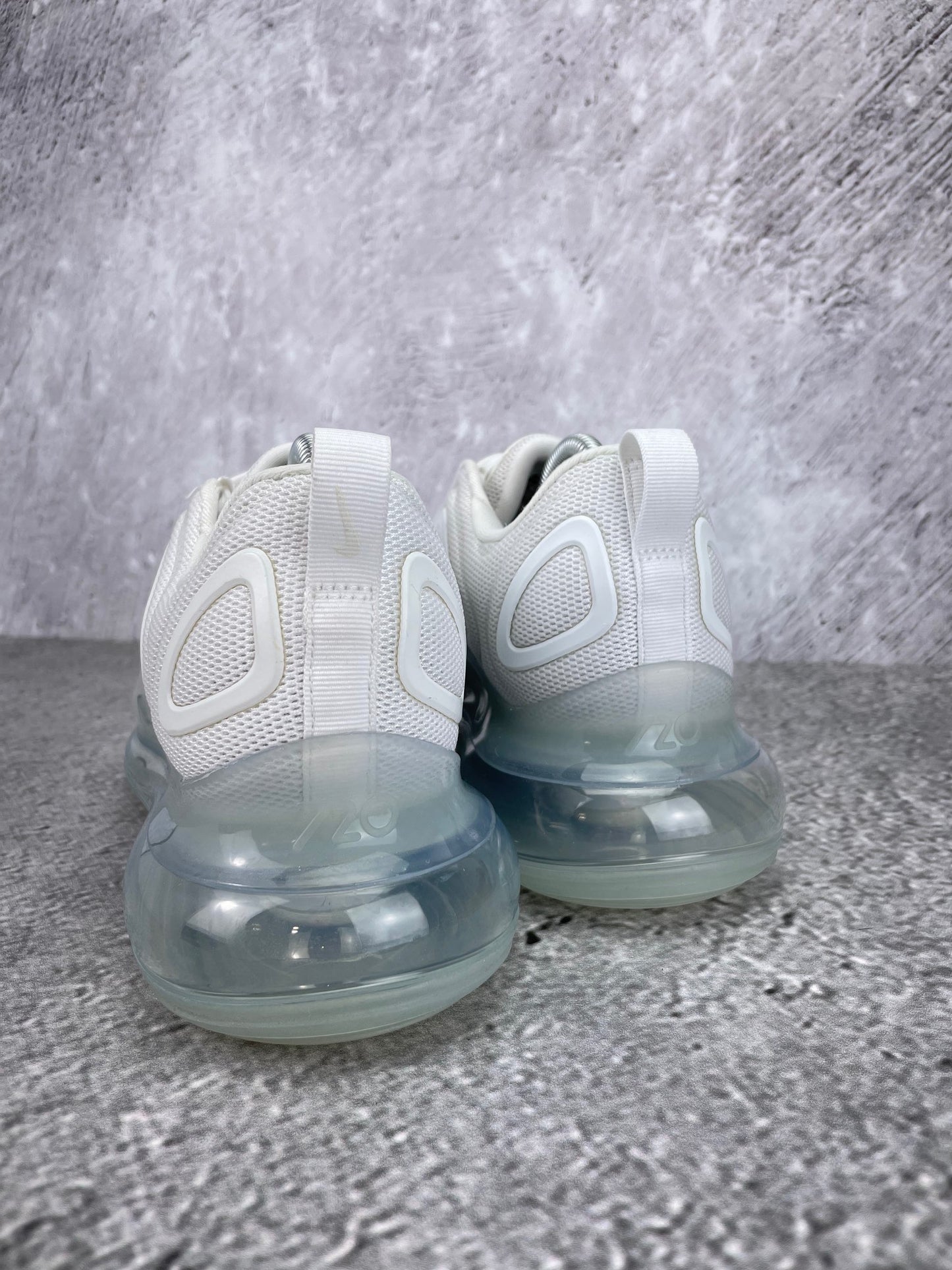 Nike Air Max 720 rozmiar 42.5