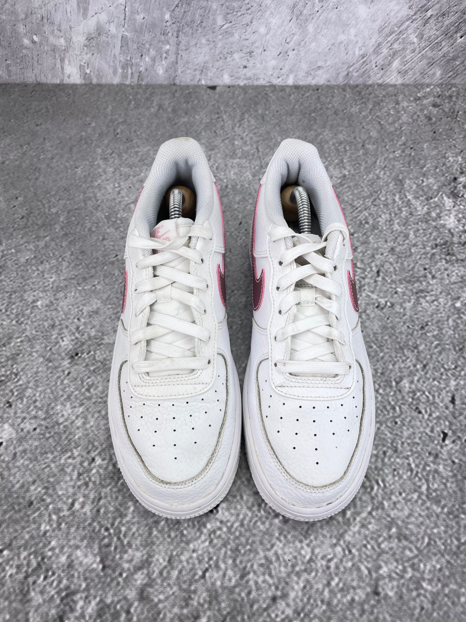 Nike Air Force 1 Low “White / Pink Glaze” Pink Glaze - buty sportowe, widok z góry