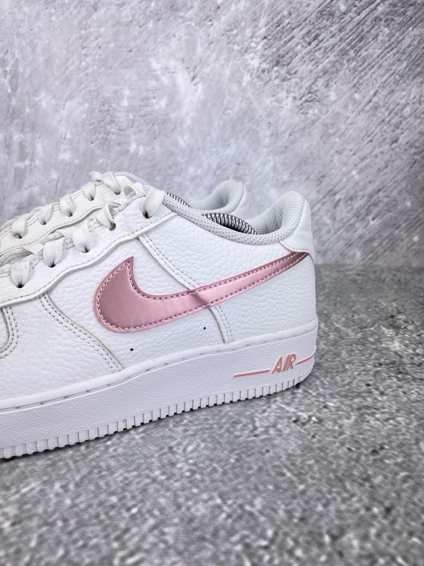 Nike Air Force 1 Low “White / Pink Glaze” Pink Glaze - buty sportowe, opcjonalne zdjęcie 1