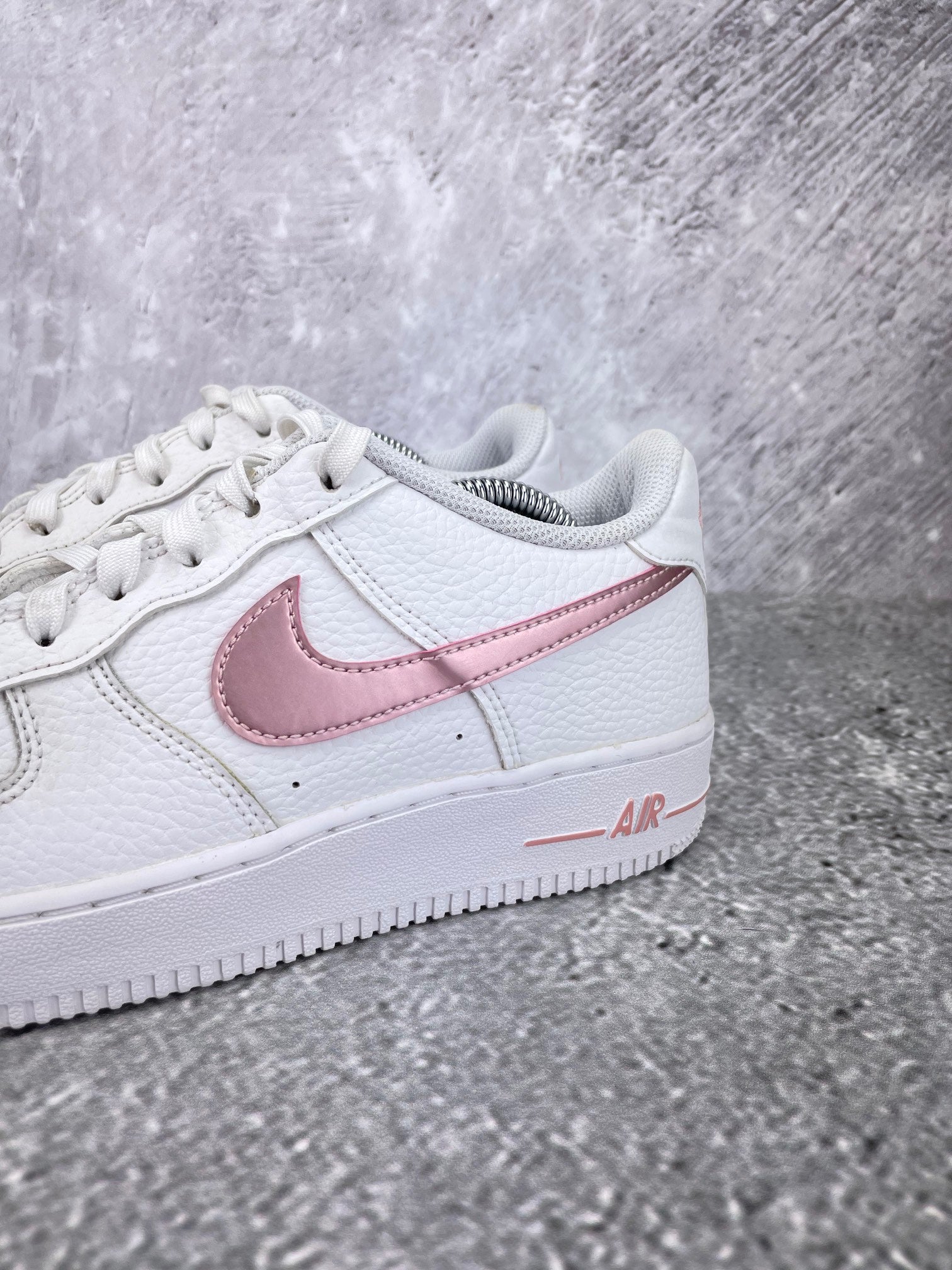 Nike Air Force 1 Low “White / Pink Glaze” Pink Glaze - buty sportowe, opcjonalne zdjęcie 1