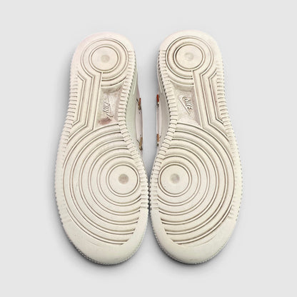 Nike Air Force 1 Low — buty sportowe damskie w bardzo dobrym stanie rozmiar 36.5, podeszwa