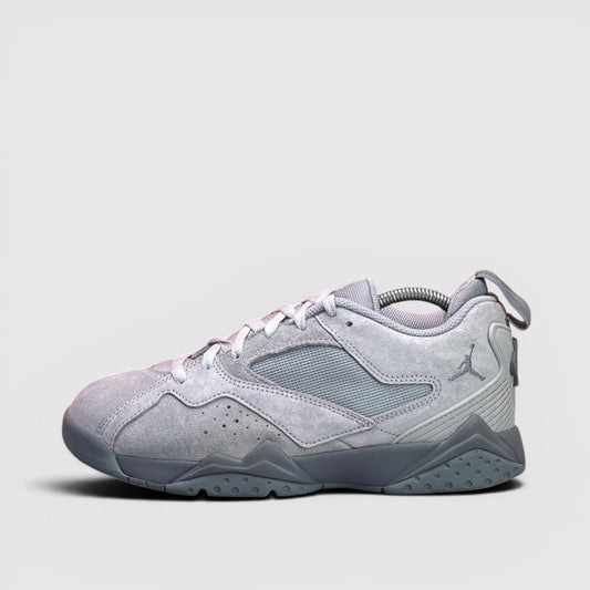 Nike Air Jordan MVP 2 — buty sportowe męskie w bardzo dobrym stanie rozmiar 42, boczny profil, lewa strona