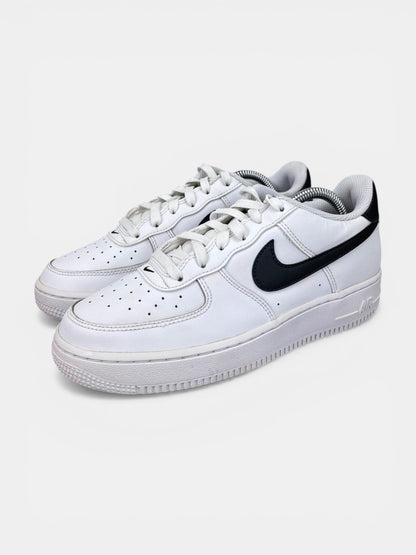 Nike Air Force 1 Low White Black - buty sportowe, widok z boku