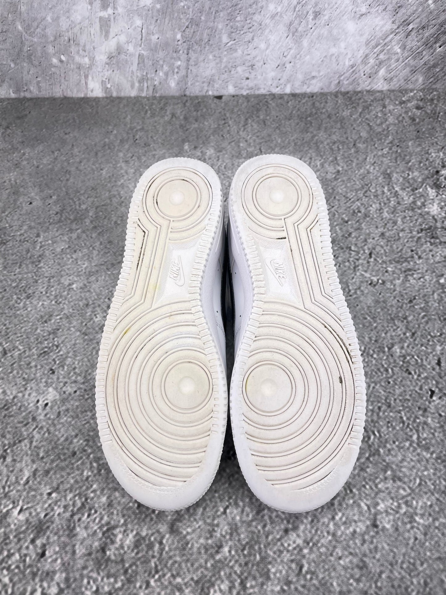 Nike Air Force 1 Low White Black - buty sportowe, podeszwa