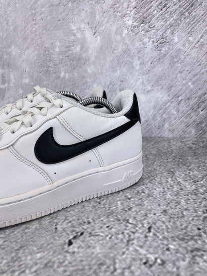 Nike Air Force 1 Low White Black - buty sportowe, opcjonalne zdjęcie 1