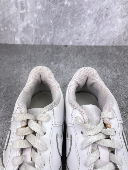 Nike Air Force 1 Low Triple White - buty sportowe, zapiętki butów