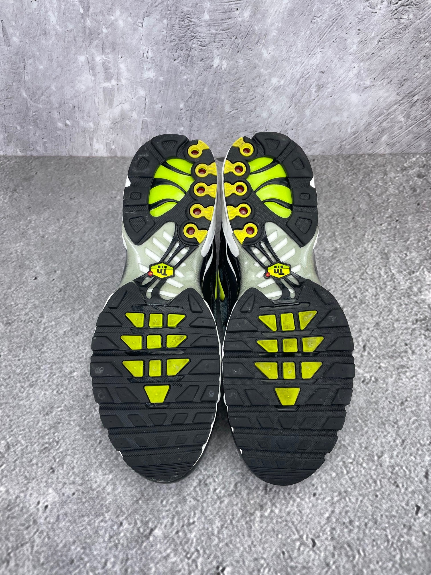 Nike Air Max Plus Bright Cactus - buty sportowe, podeszwa