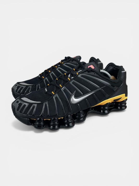 Nike Shox TL IF7119-001 - buty sportowe, widok z boku