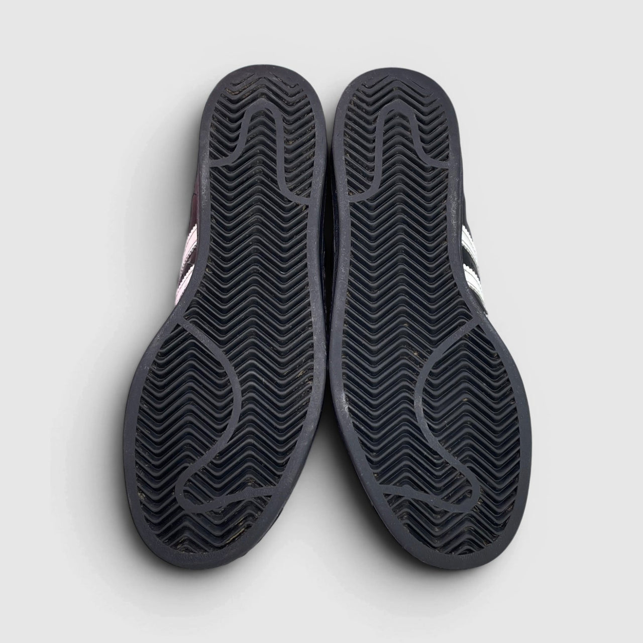 Adidas Pro Model Superstar — buty sportowe damskie w bardzo dobrym stanie rozmiar 38 2/3, podeszwa