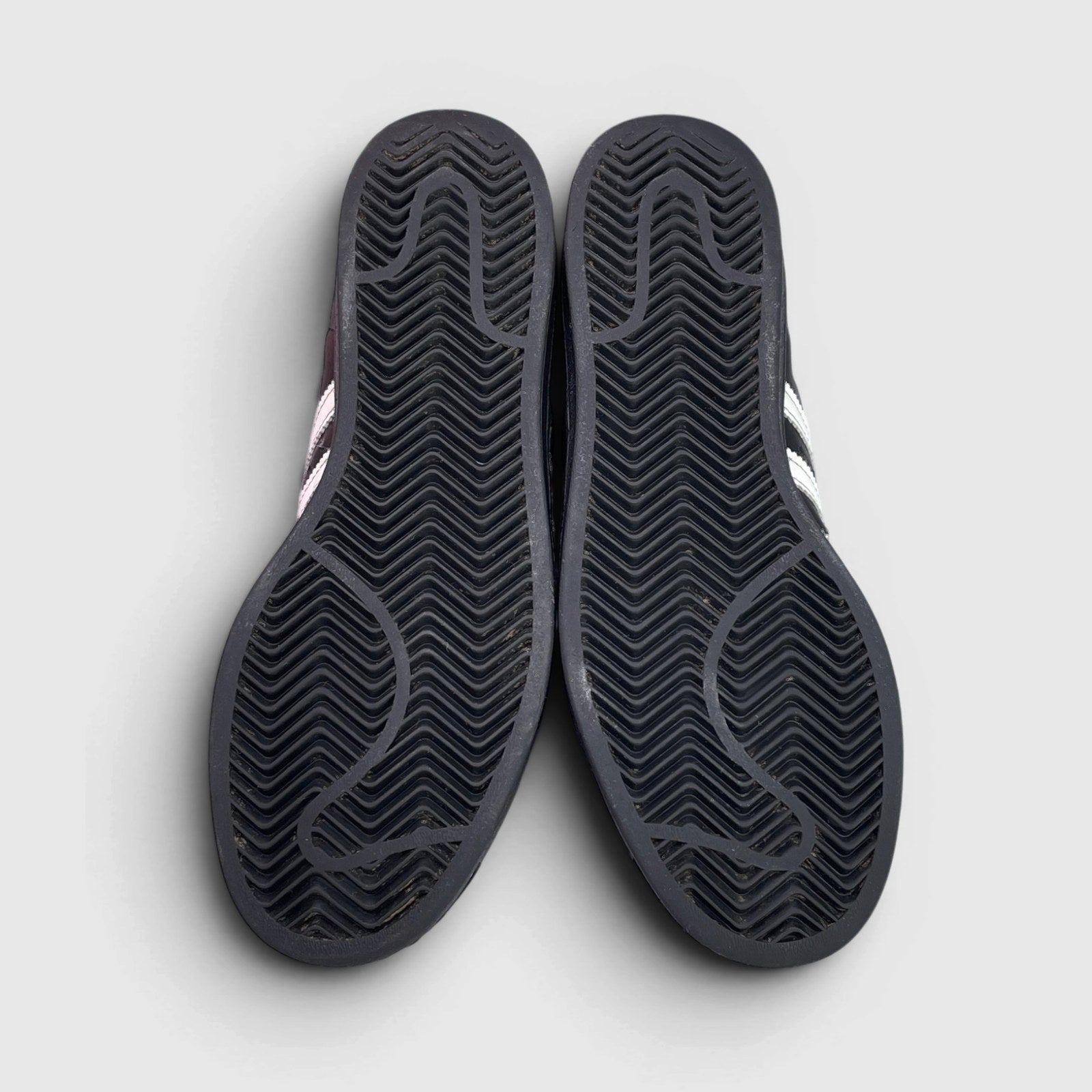 Adidas Pro Model Superstar — buty sportowe damskie w bardzo dobrym stanie rozmiar 38 2/3, podeszwa