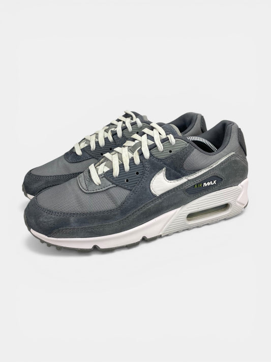 Nike Air Max 90 HJ3989-001 - buty sportowe, widok z boku