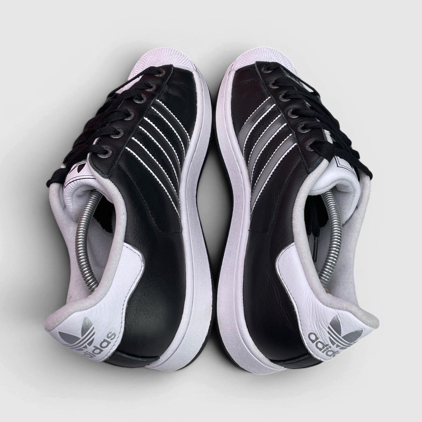 Adidas Superstar II — buty sportowe męskie w bardzo dobrym stanie rozmiar 45 1/3, widok z góry
