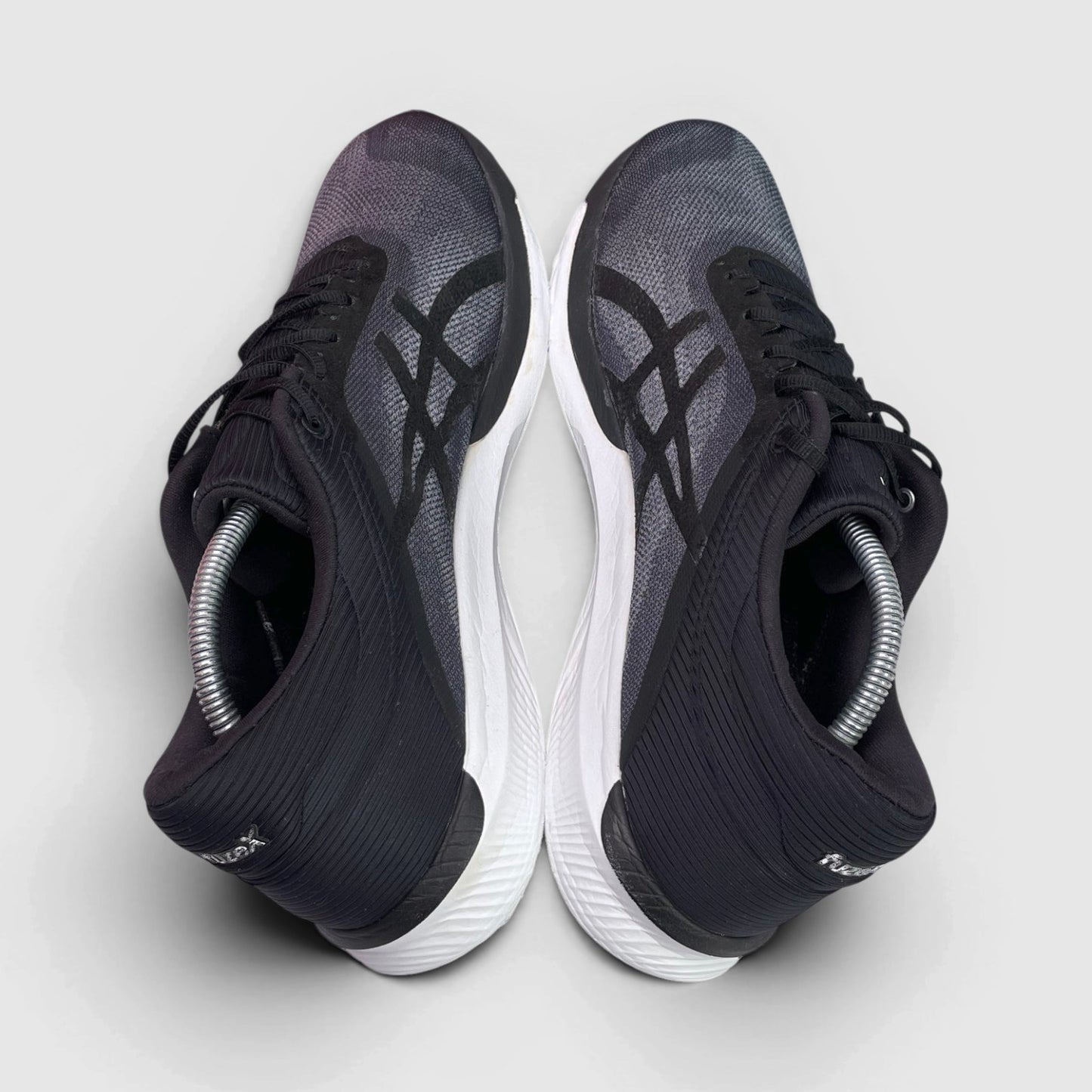 Asics FuzeX Rush — buty sportowe męskie w bardzo dobrym stanie rozmiar 45, widok z góry